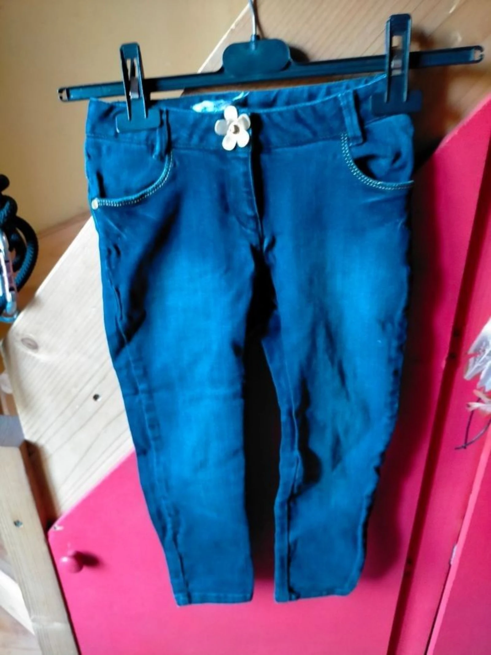 Très beau jean Marc Jacobs 6 ans 